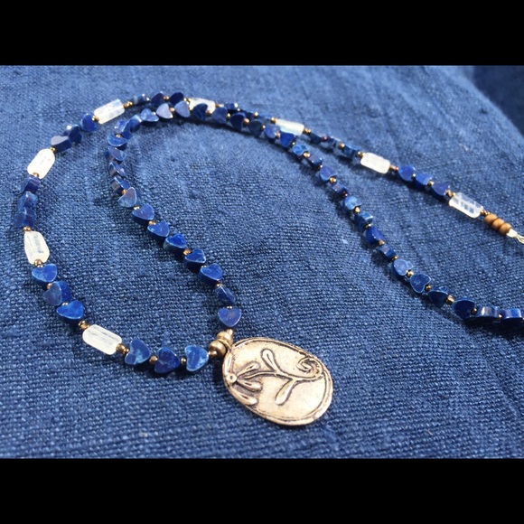 Wandering Eden Jewelry - Lapis Lazuli & Sterling Silver Reversible Necklace